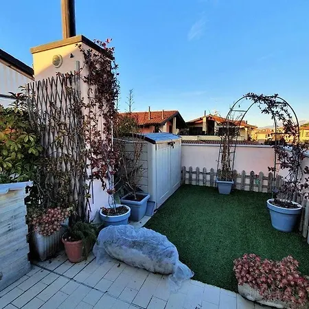 Il Torchio Rooftop With Wide Terrace
